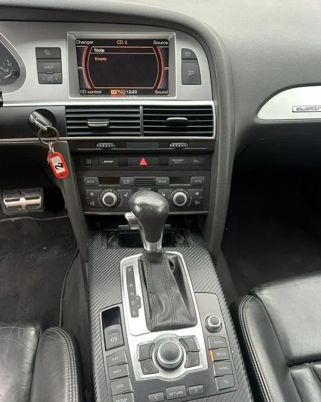 AUDI S6 Limousine 