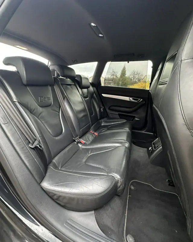 AUDI S6 Limousine 