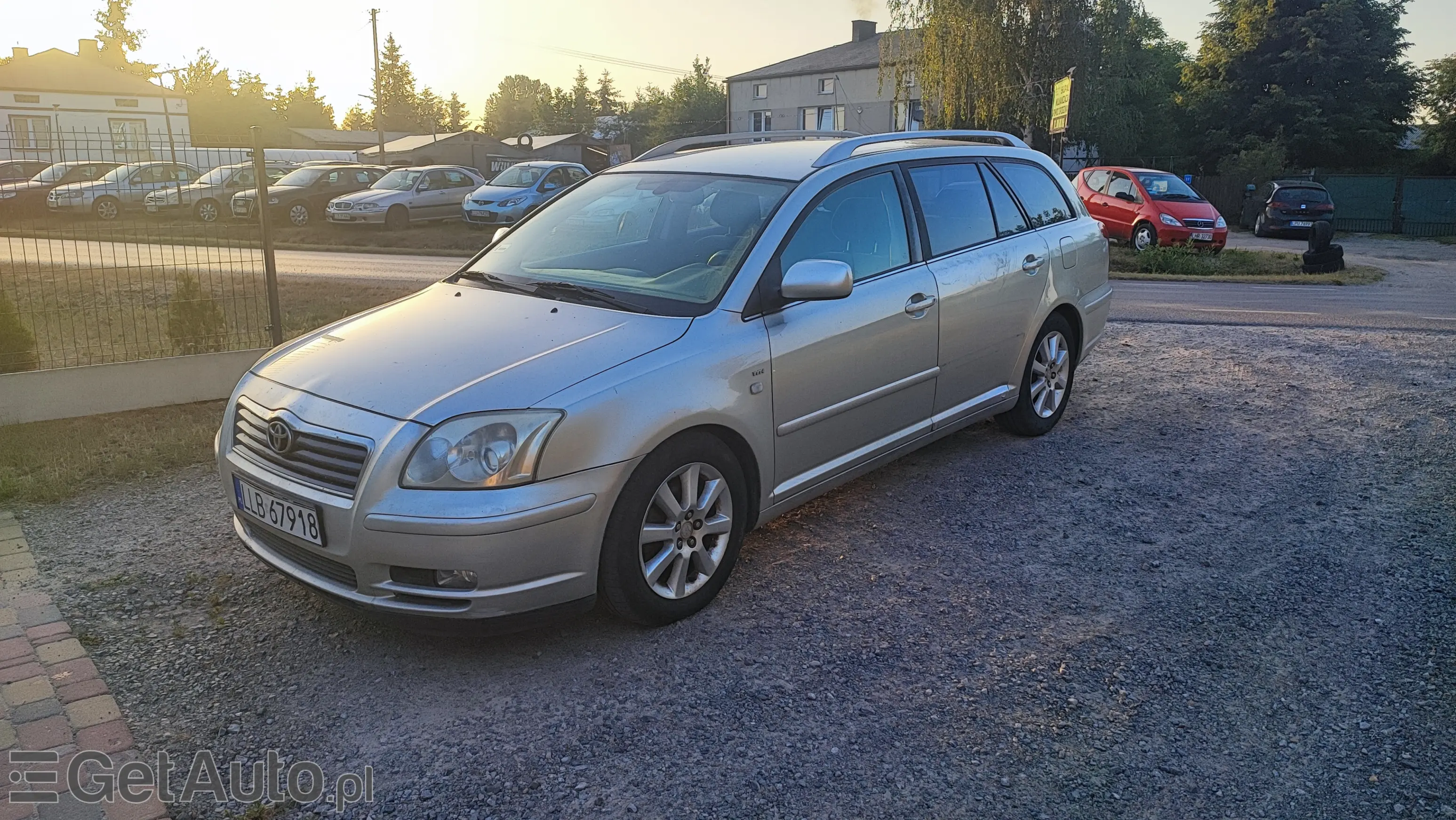 TOYOTA Avensis 