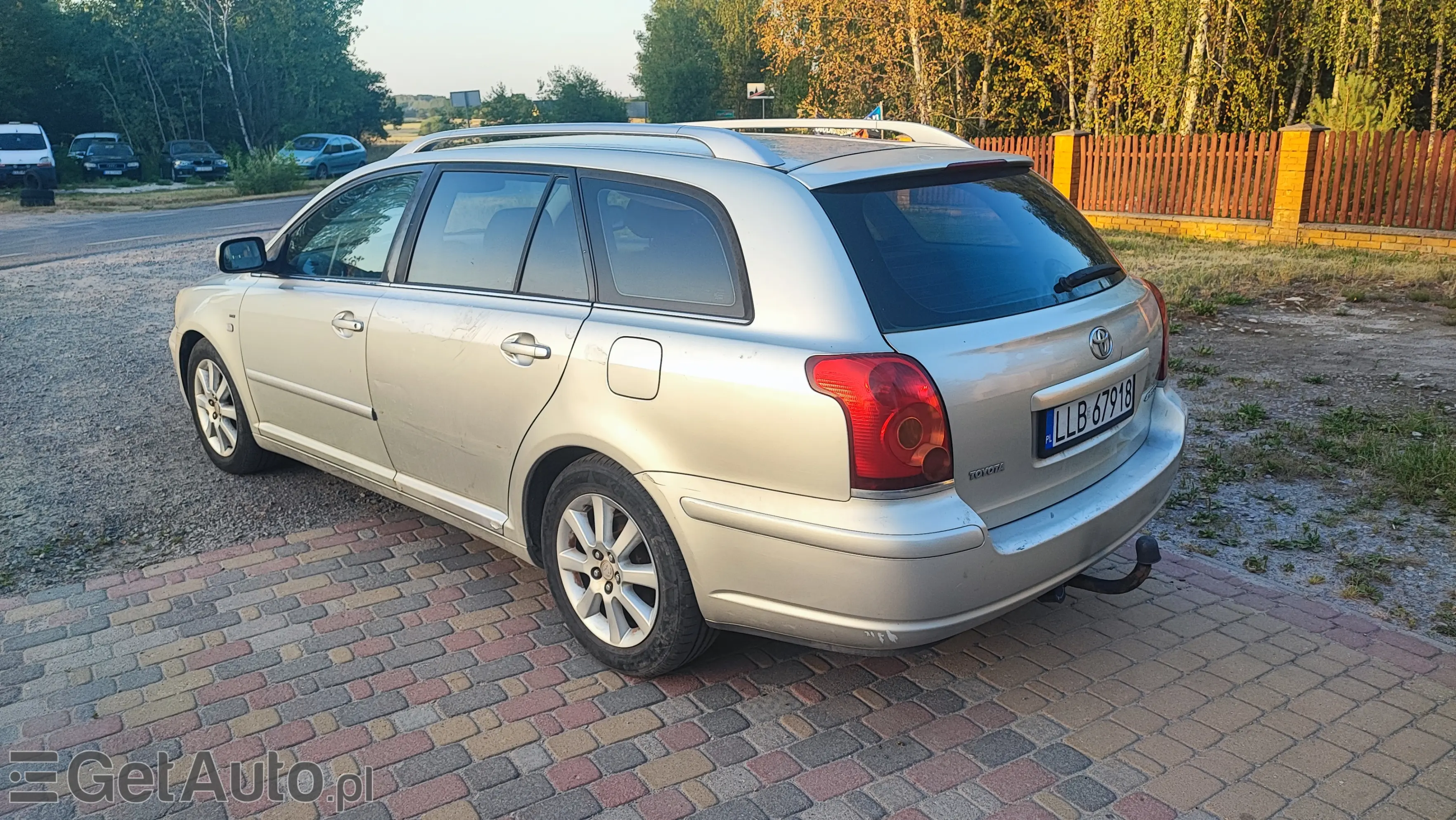 TOYOTA Avensis 