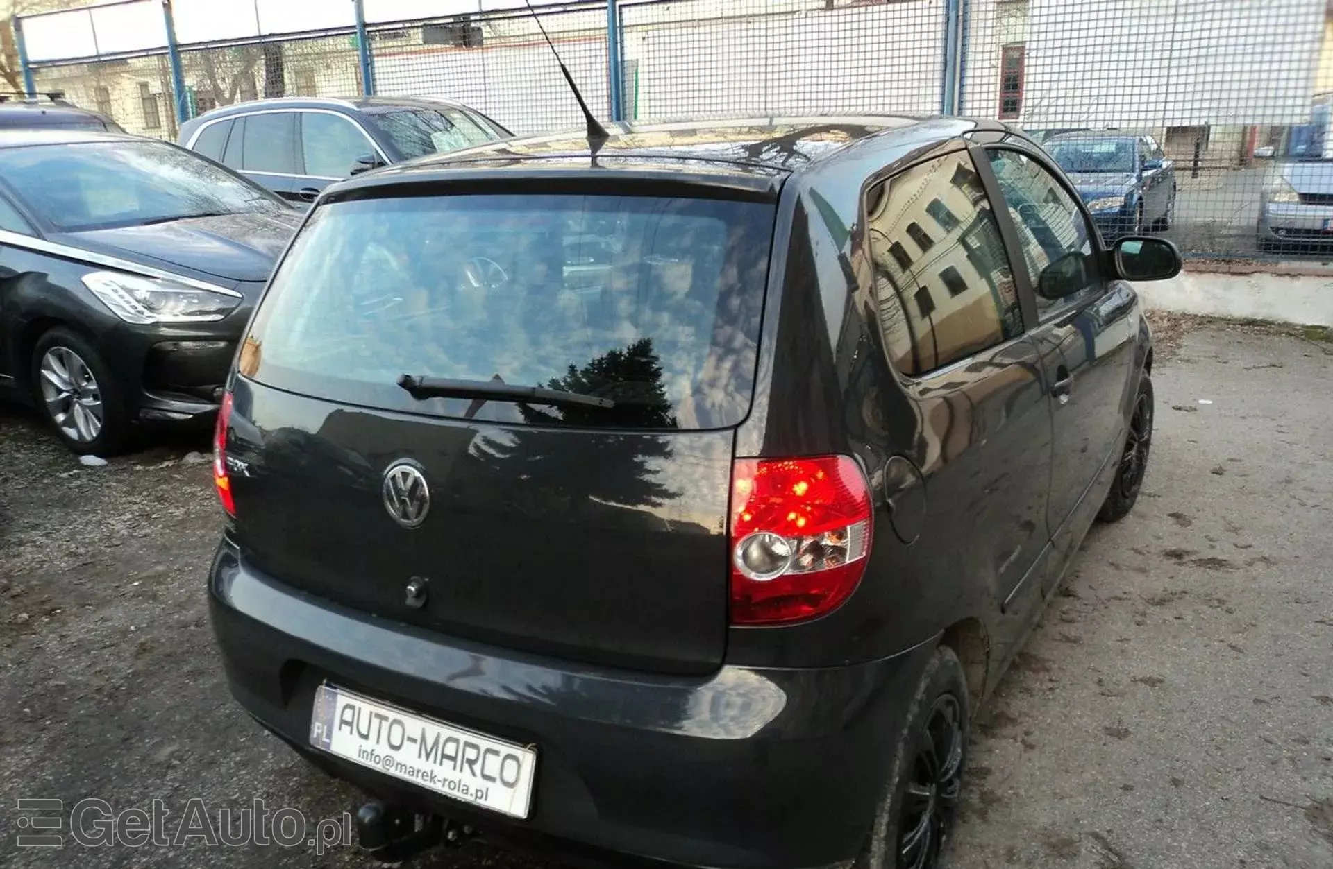 VOLKSWAGEN Fox 