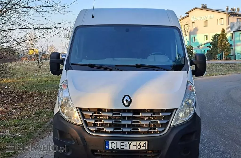 RENAULT Master 