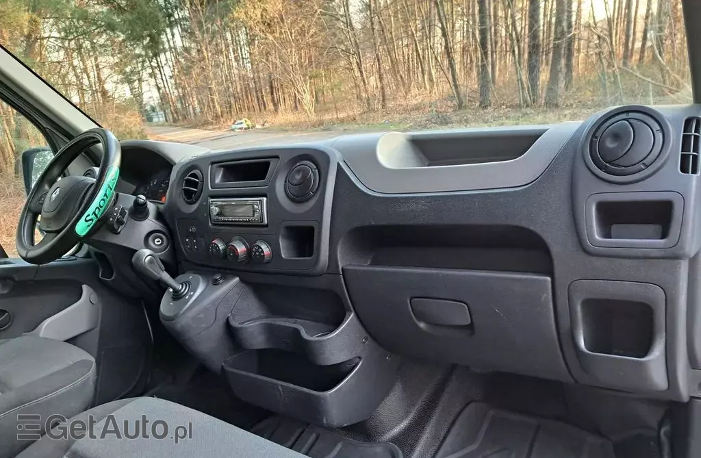 RENAULT Master 