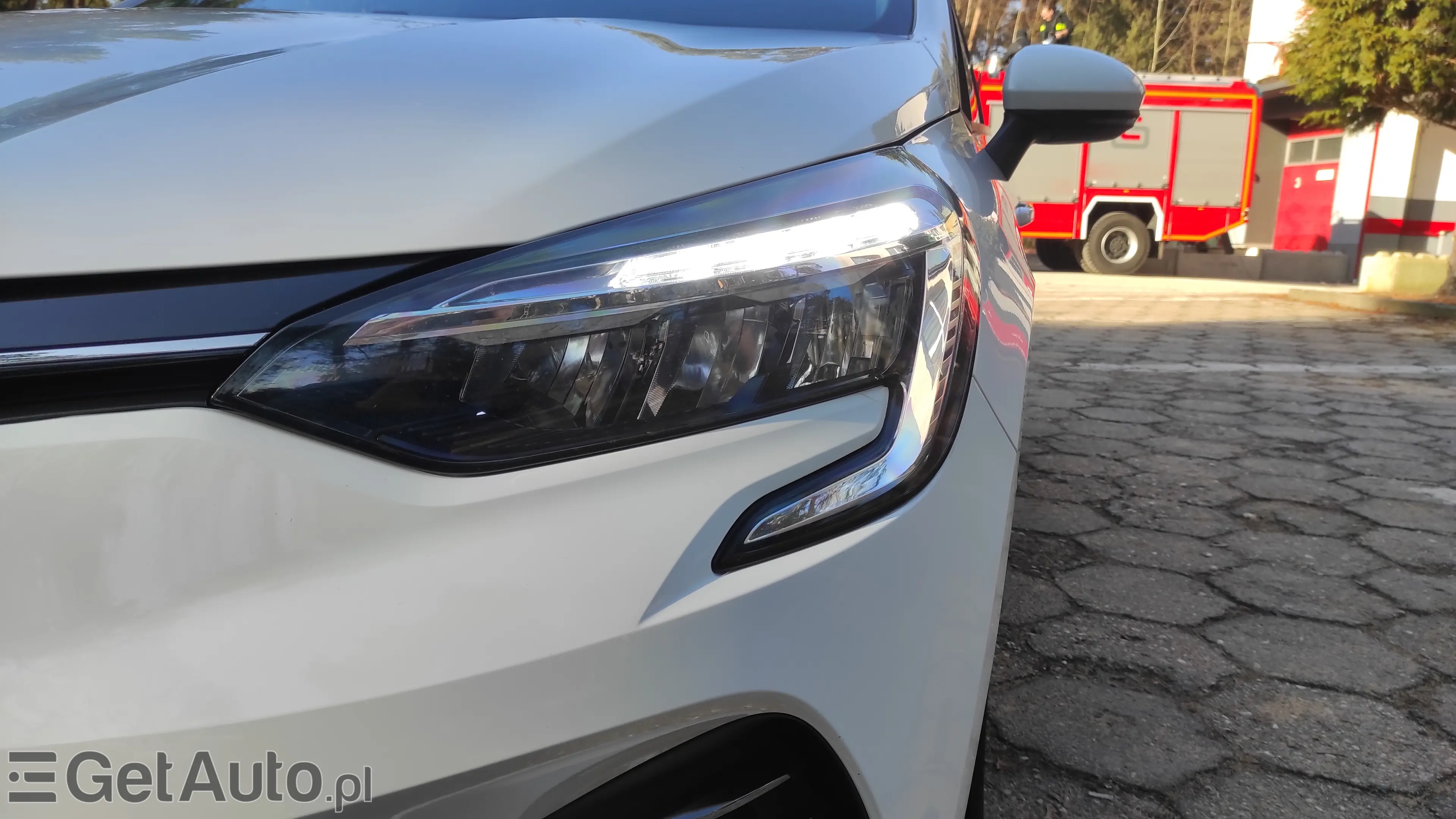 RENAULT Clio Intens 90