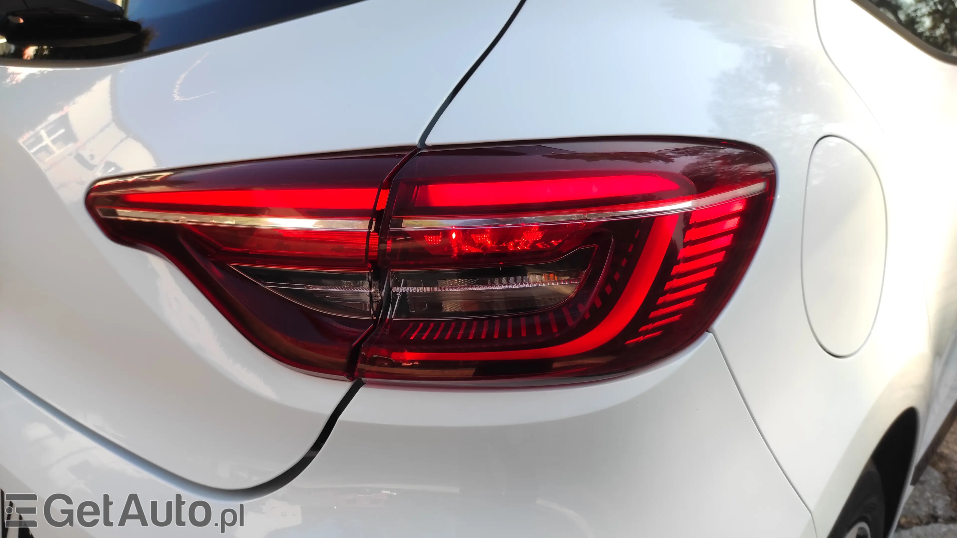 RENAULT Clio Intens 90