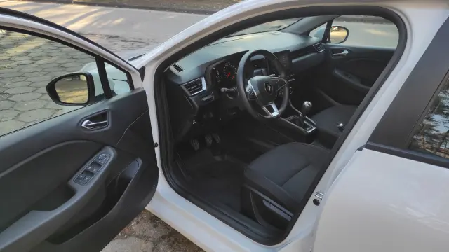 RENAULT Clio Intens 90