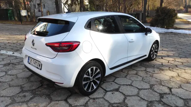 RENAULT Clio Intens 90