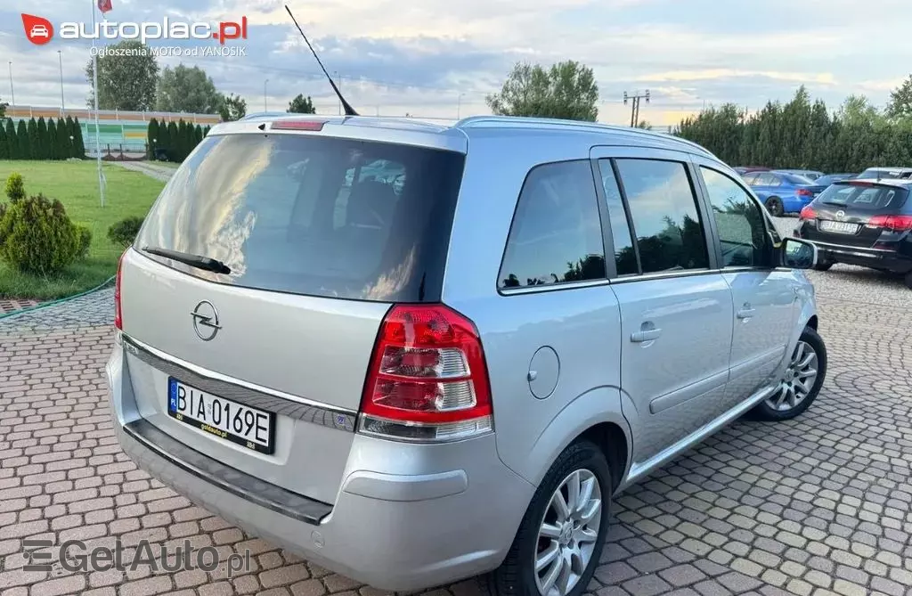OPEL Zafira 