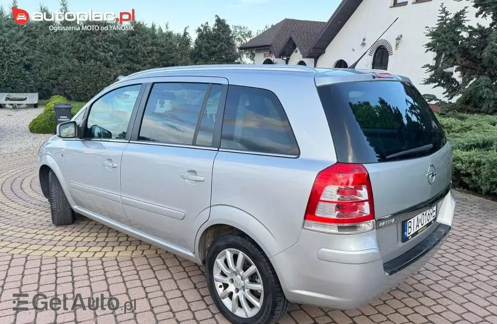 OPEL Zafira 