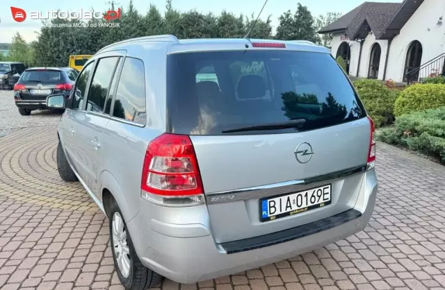 OPEL Zafira 