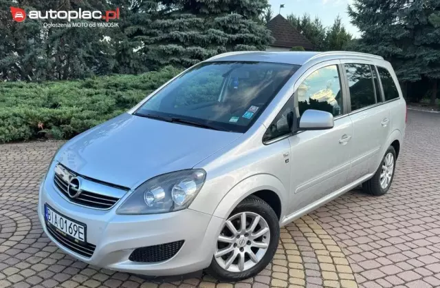 OPEL Zafira 