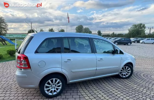 OPEL Zafira 