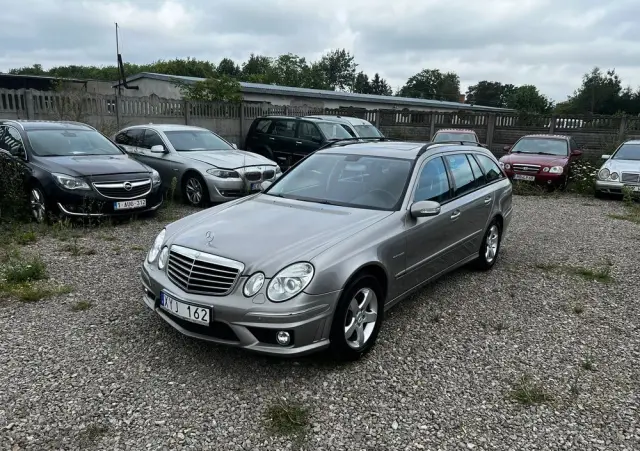 MERCEDES-BENZ Klasa E 