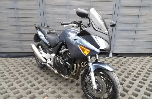 HONDA CB 600 F3 Hornet 