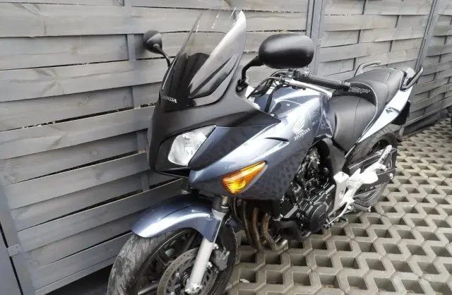 HONDA CB 600 F3 Hornet 