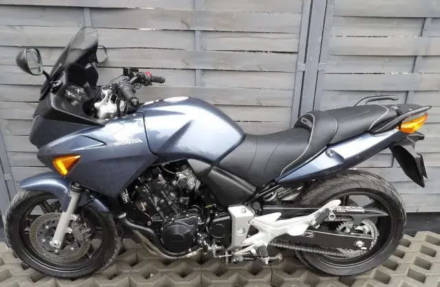 HONDA CB 600 F3 Hornet 