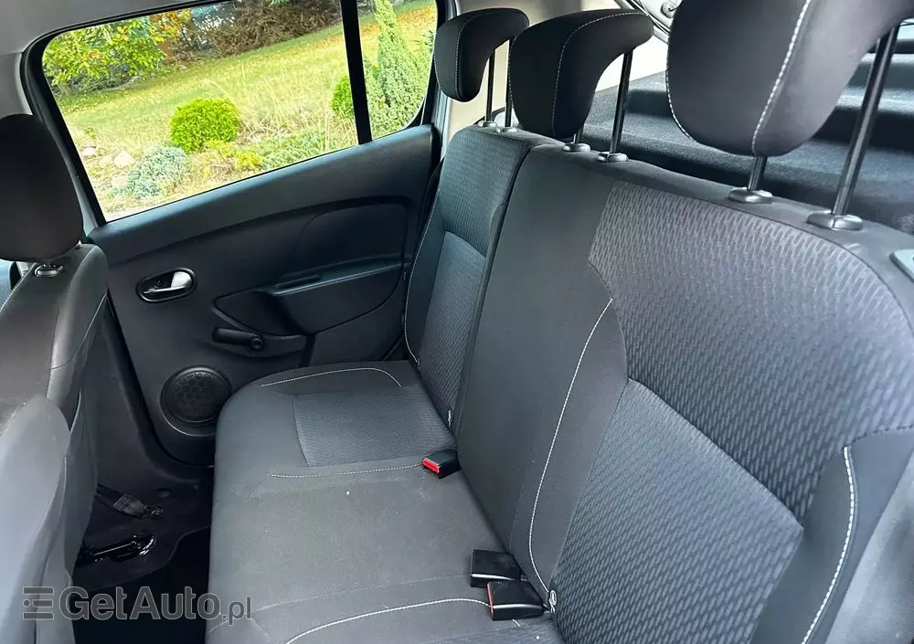 DACIA Sandero 