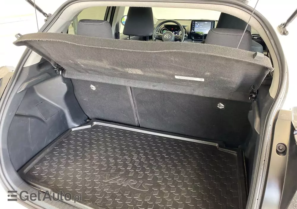 TOYOTA Yaris Hybrid 1.5 Comfort