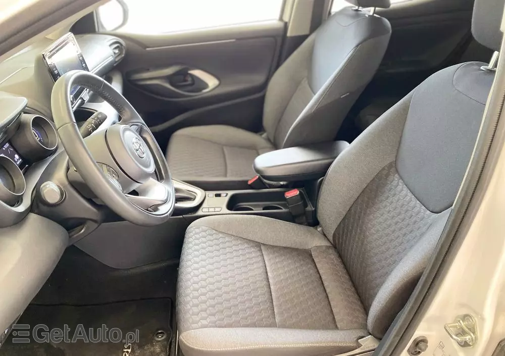 TOYOTA Yaris Hybrid 1.5 Comfort