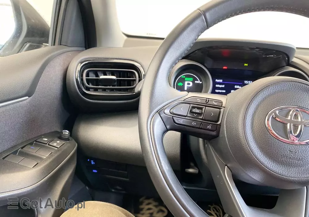 TOYOTA Yaris Hybrid 1.5 Comfort