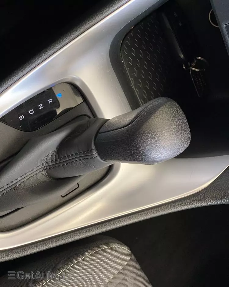 TOYOTA Yaris Hybrid 1.5 Comfort