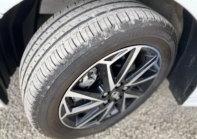 TOYOTA Yaris Hybrid 1.5 Comfort