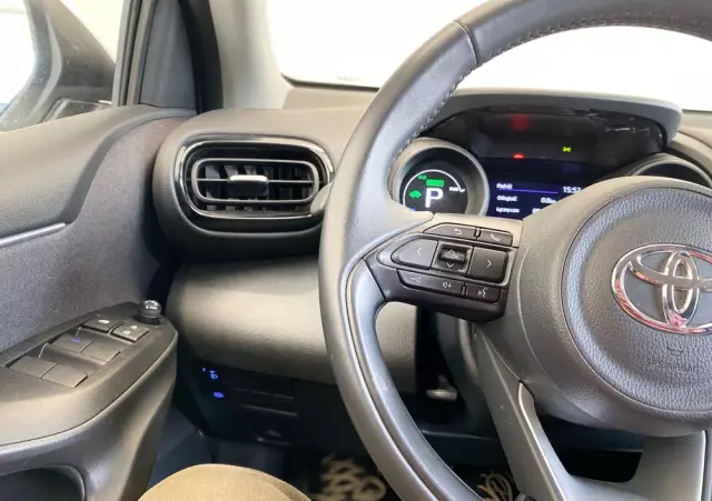 TOYOTA Yaris Hybrid 1.5 Comfort