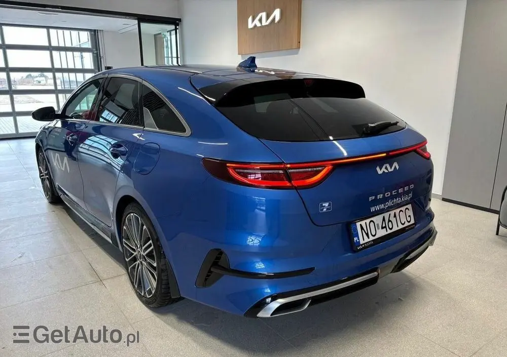 KIA ProCeed 
