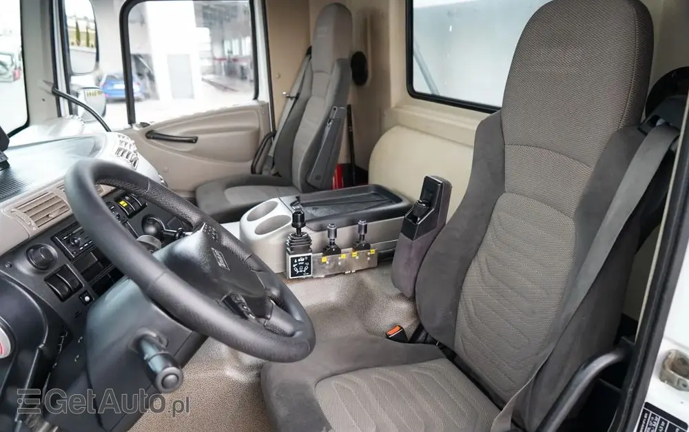 DAF CF 85.410 / 8X4 / WYWROTKA 2 STR / BORDMATIC / HYDROBURTA / SPROWADZONY 