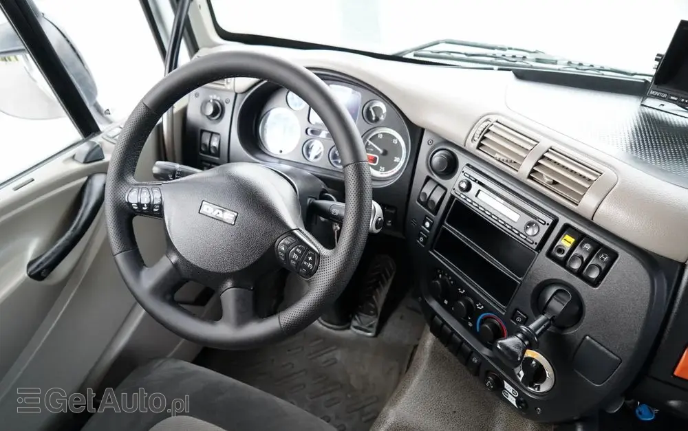 DAF CF 85.410 / 8X4 / WYWROTKA 2 STR / BORDMATIC / HYDROBURTA / SPROWADZONY 