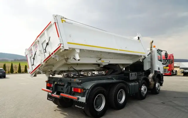 DAF CF 85.410 / 8X4 / WYWROTKA 2 STR / BORDMATIC / HYDROBURTA / SPROWADZONY 