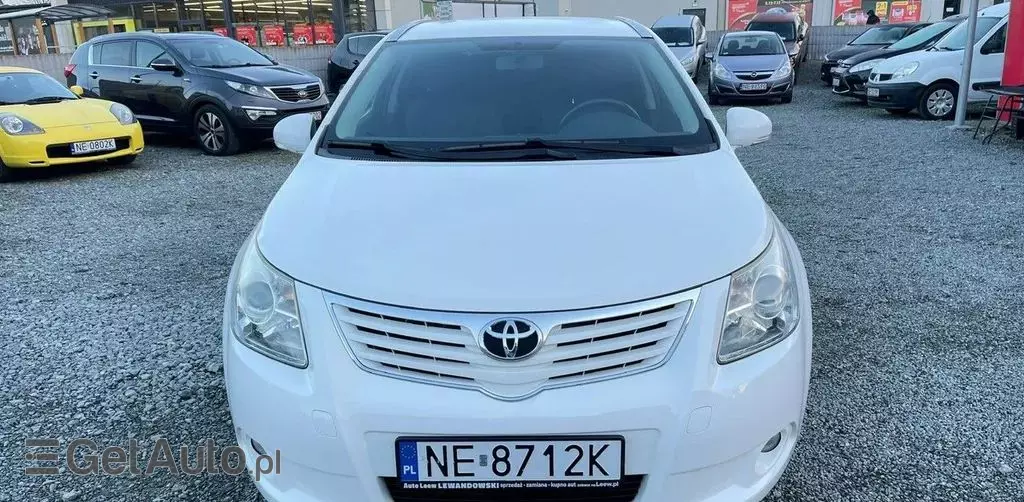 TOYOTA Avensis 