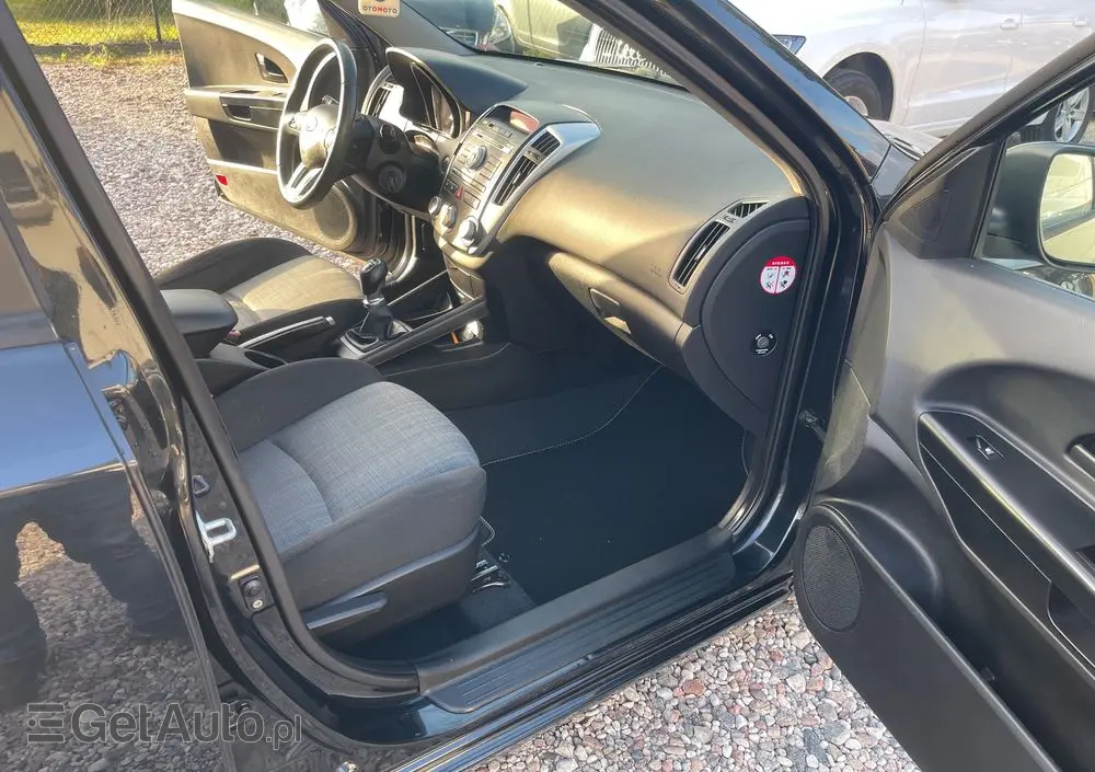 KIA Ceed 1.4 CVVT LX Basis