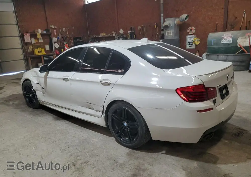 BMW Seria 5 528i