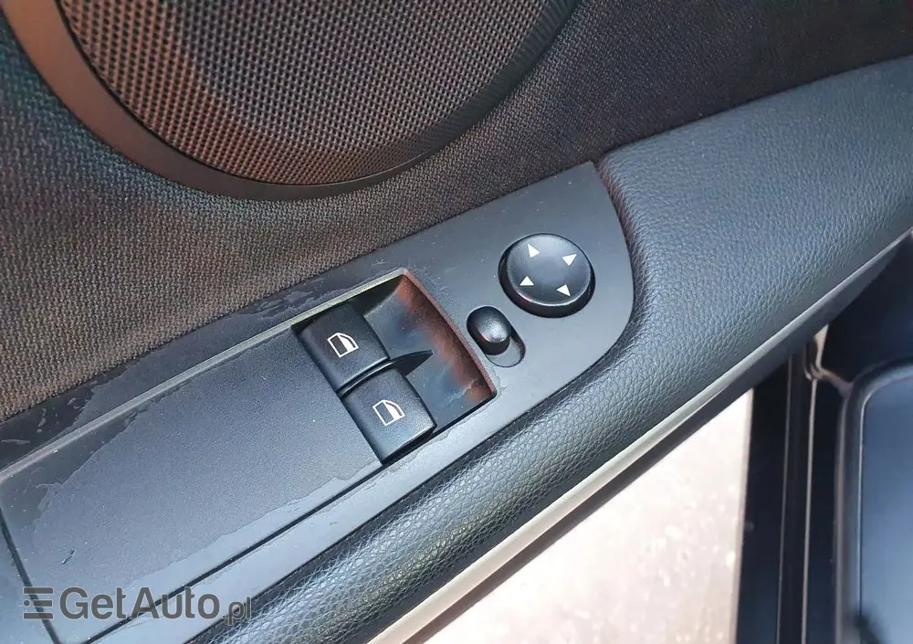 BMW Seria 3 320d xDrive DPF