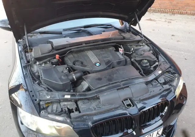 BMW Seria 3 320d xDrive DPF
