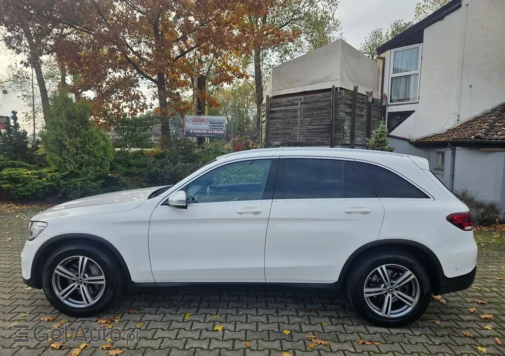 MERCEDES-BENZ GLC 220 d 4Matic 9G-TRONIC