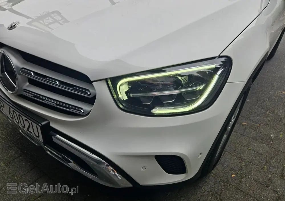 MERCEDES-BENZ GLC 220 d 4Matic 9G-TRONIC