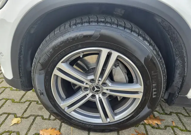 MERCEDES-BENZ GLC 220 d 4Matic 9G-TRONIC
