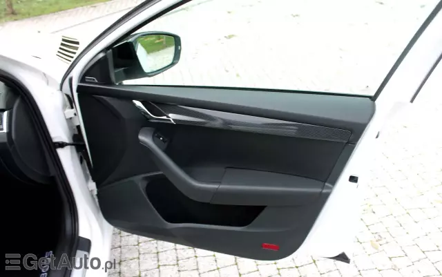 SKODA Octavia 2.0 TSI RS