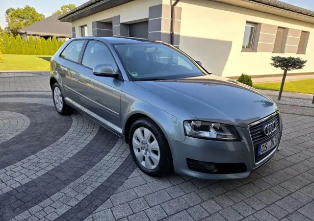 AUDI A3 3-drzwiowe 
