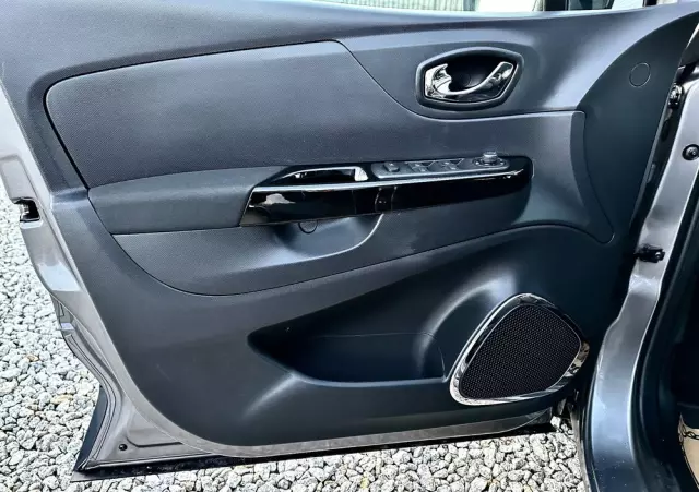 RENAULT Captur 1.5 dCi Energy Intens