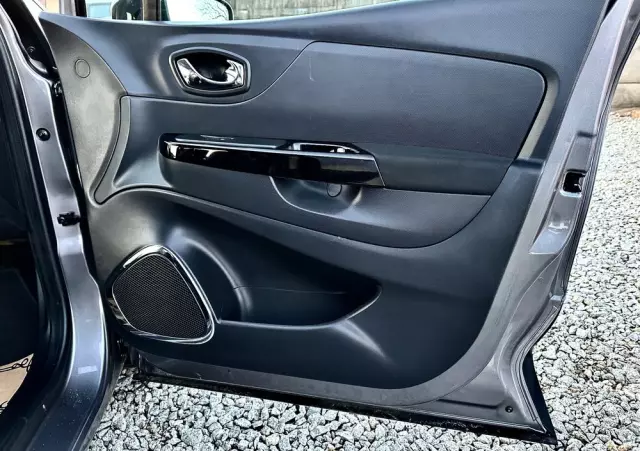 RENAULT Captur 1.5 dCi Energy Intens