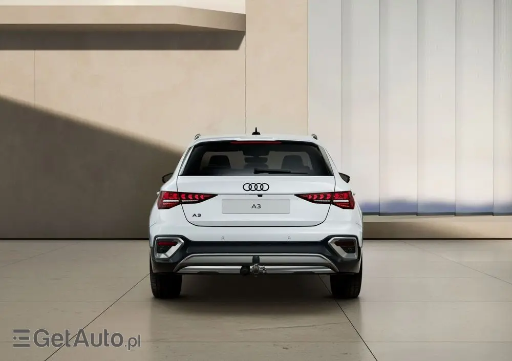 AUDI A3 Allstreet 