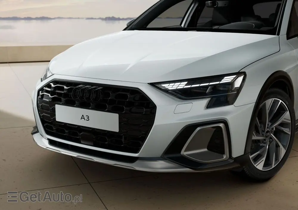 AUDI A3 Allstreet 