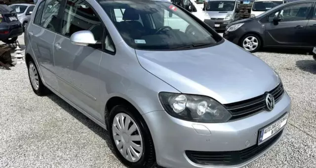 VOLKSWAGEN Golf Plus 