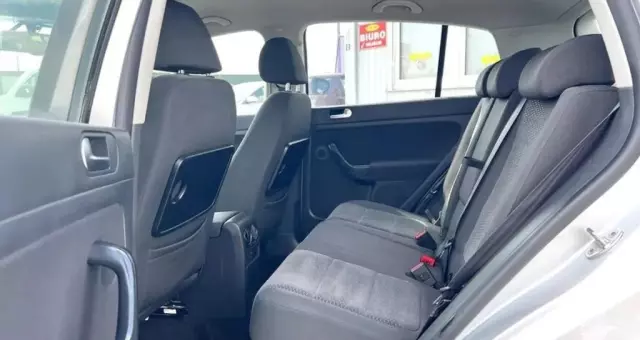 VOLKSWAGEN Golf Plus 