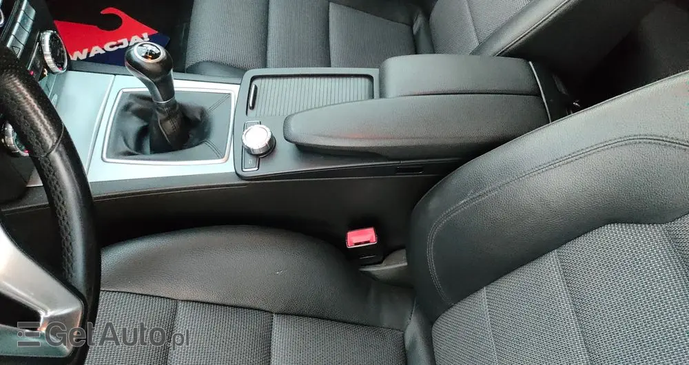 MERCEDES-BENZ Klasa C 220 T CDI DPF (BlueEFFICIENCY) Avantgarde