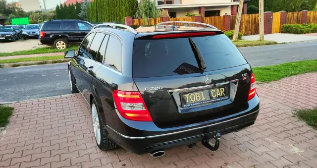 MERCEDES-BENZ Klasa C 220 T CDI DPF (BlueEFFICIENCY) Avantgarde
