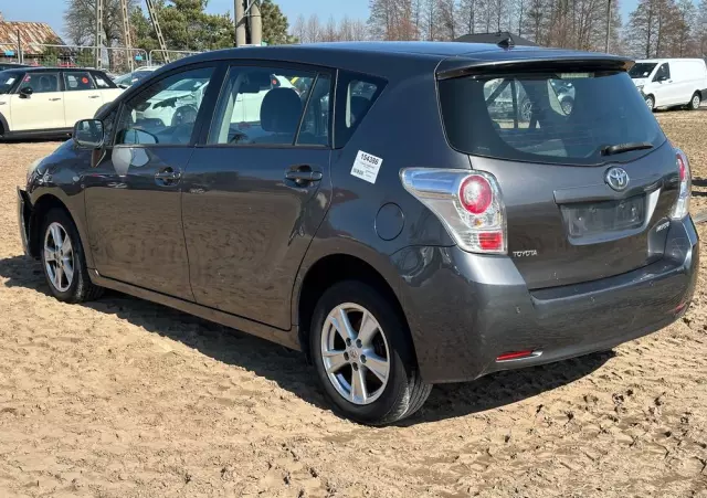 TOYOTA Verso 2.0 D-4D Luna